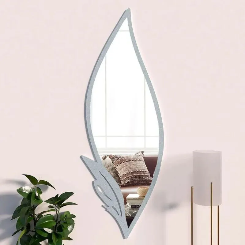 Anthea Wall Mirror media 3