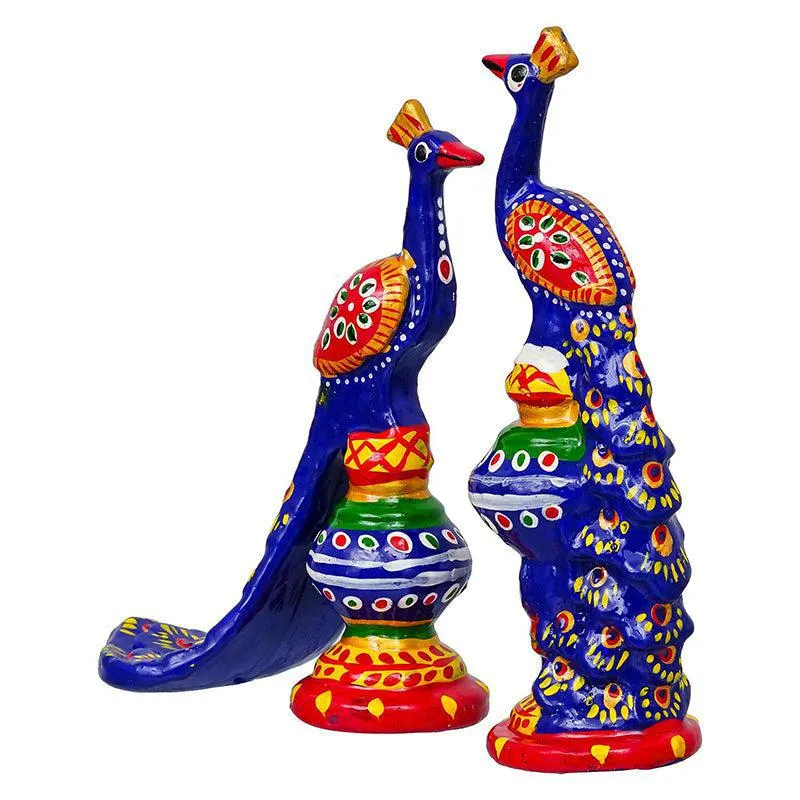 Majestic Mayura Valentine's Showpiece media 4