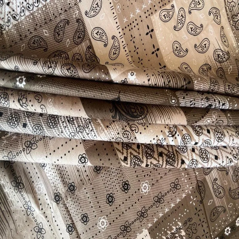 Desi Nest Cotton Bedsheets - 400 TC media 5