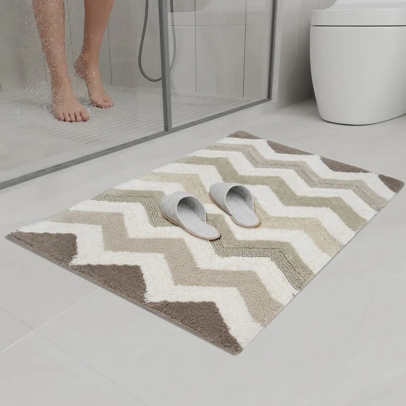 Steplyn Chevron Cotton Bath Mat - Beige media 3