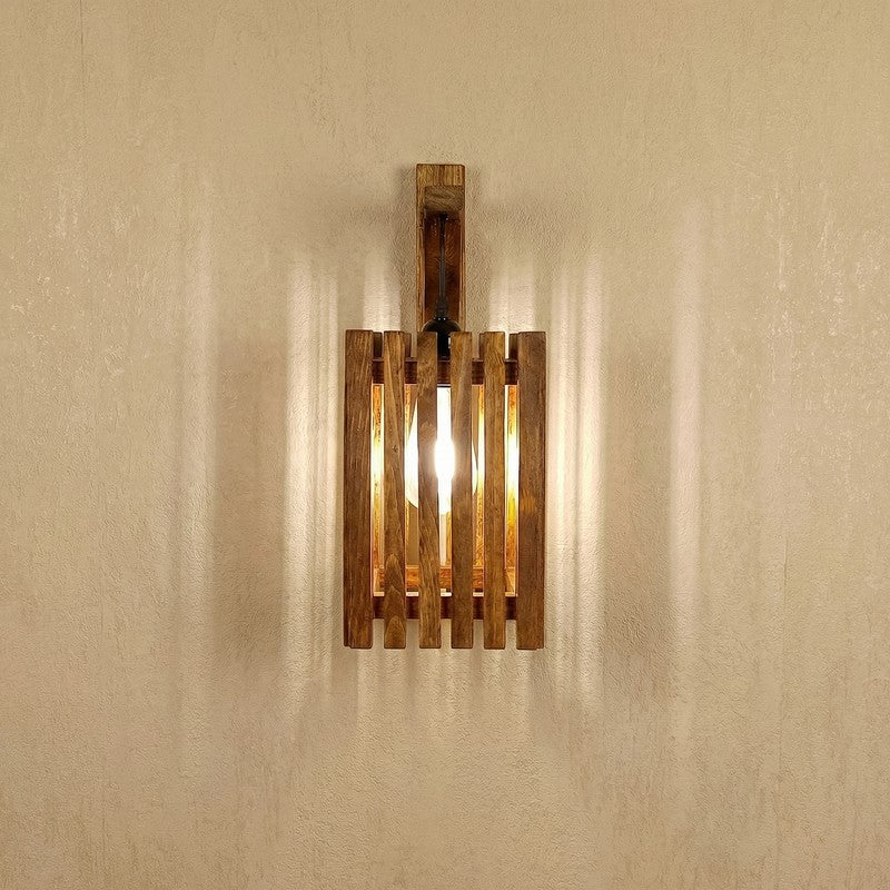LineCraft Wooden Wall Lamp - Brown media 7