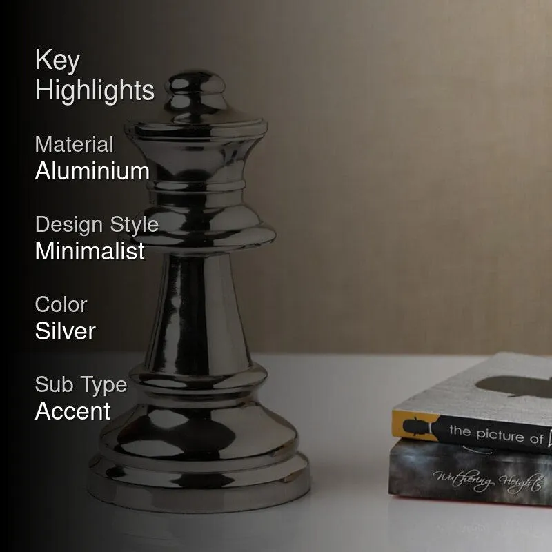 The Chess Queen Showpiece - Silver media 2