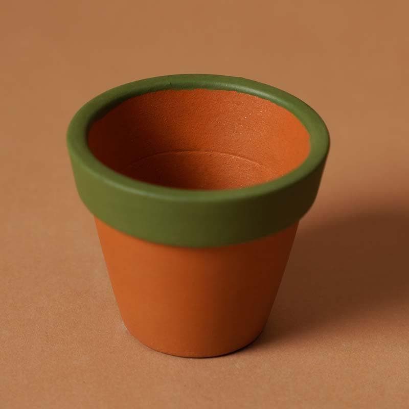 Pastel Mimic Planter - Green media 4