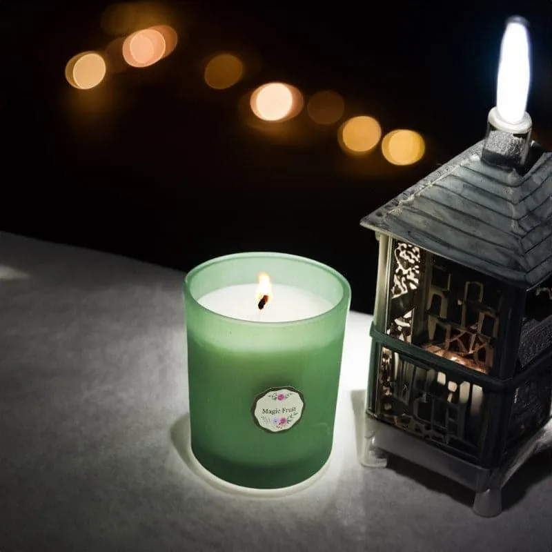 Vivi Scented Candle - Green media 3