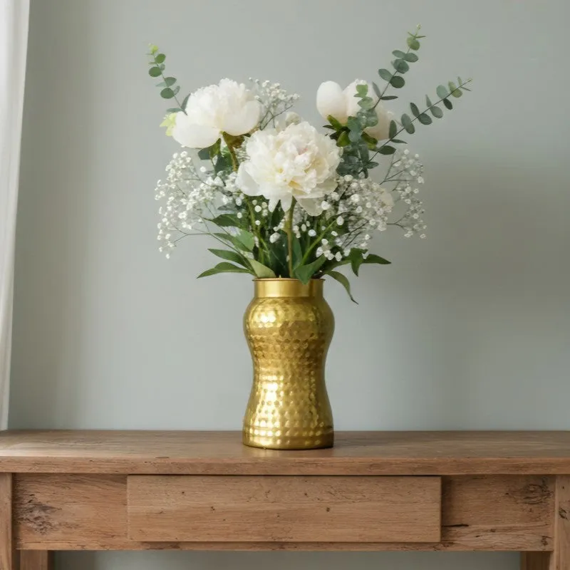 Luxe Aura Textured Vase - Gold media 6