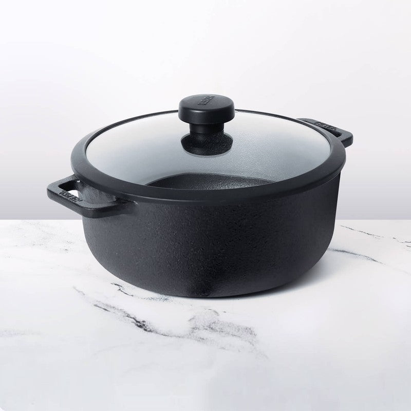Meyer Cast Iron Cooking Pot with Lid - 4600 mL media 3