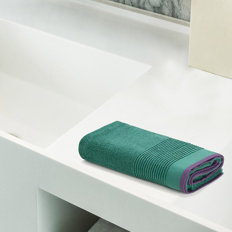 Ruffle Terry Cotton Bath Towel - Green media 3