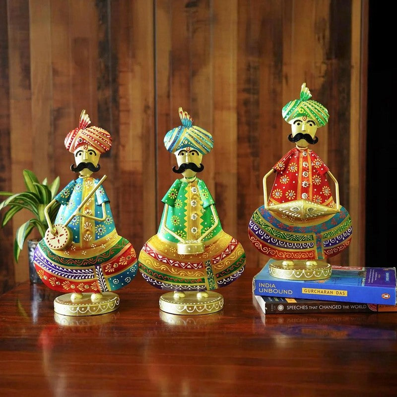 AuraCraft Decorative Showpiece - Set Of Three