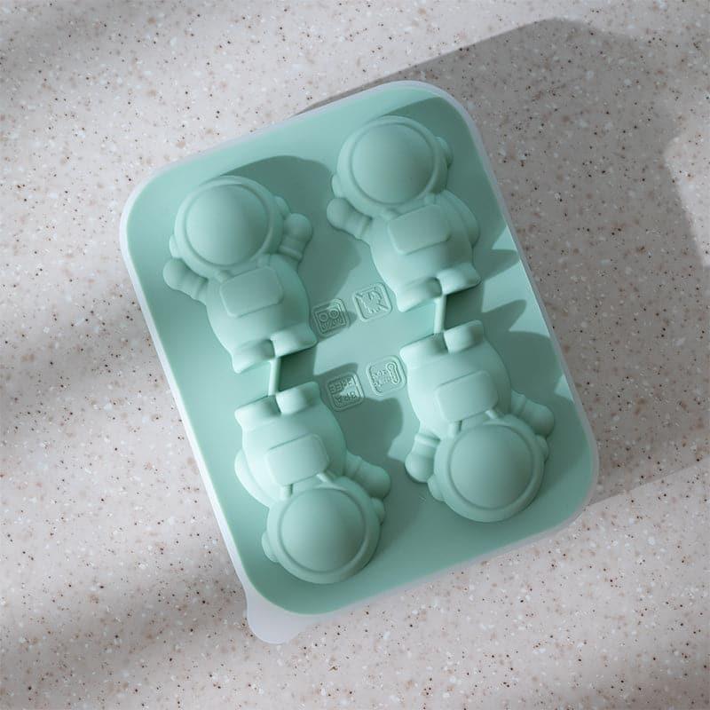 Astronaut Silicone Ice Cube Mould media 3