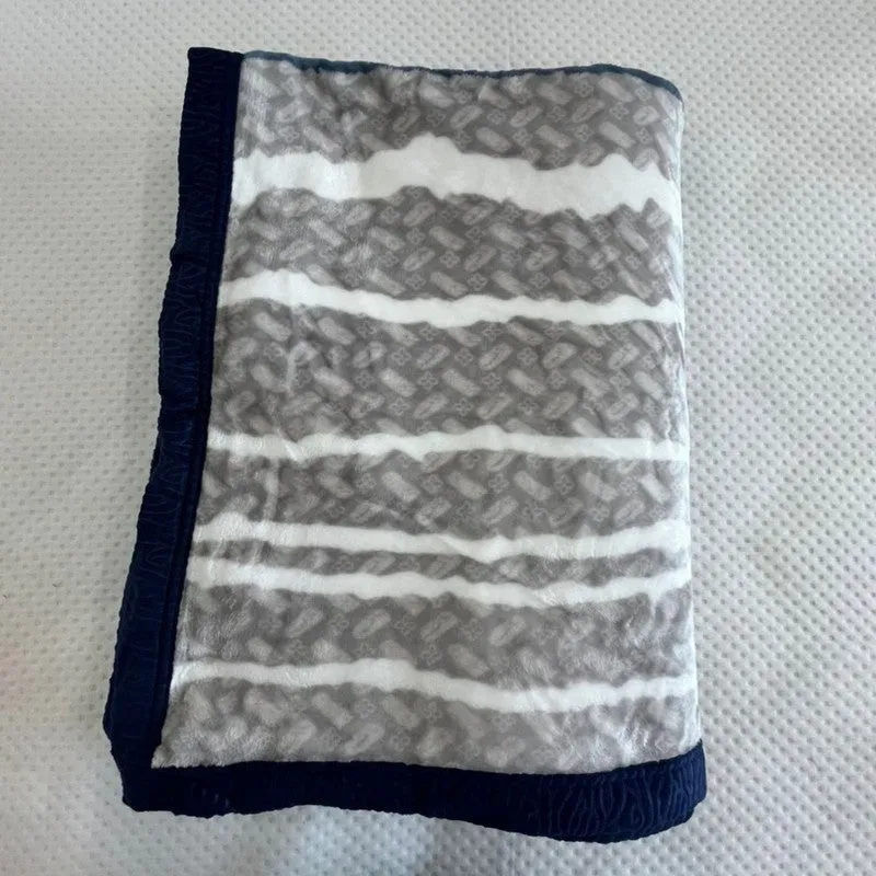 Springzy Wool Blankets - 350 GSM media 8