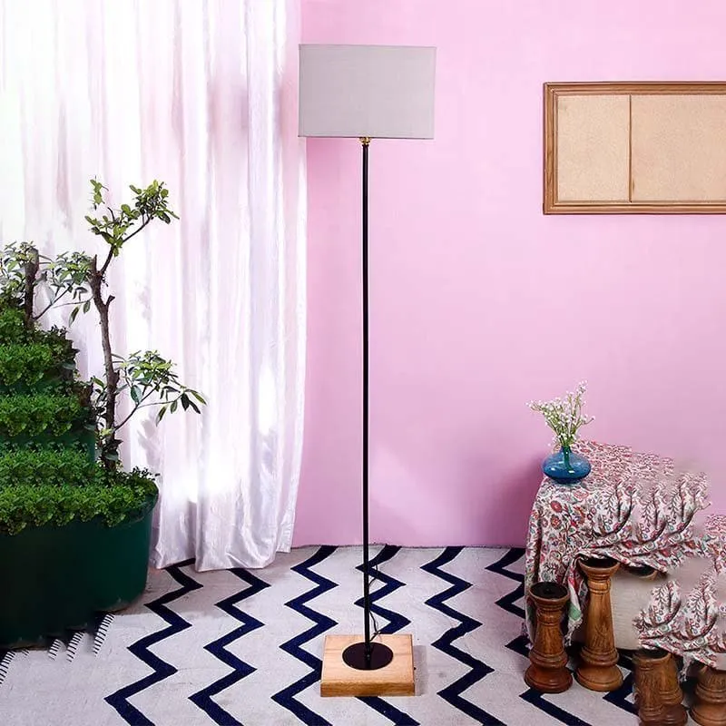 Solid Play Floor Lamp - Grey media 4