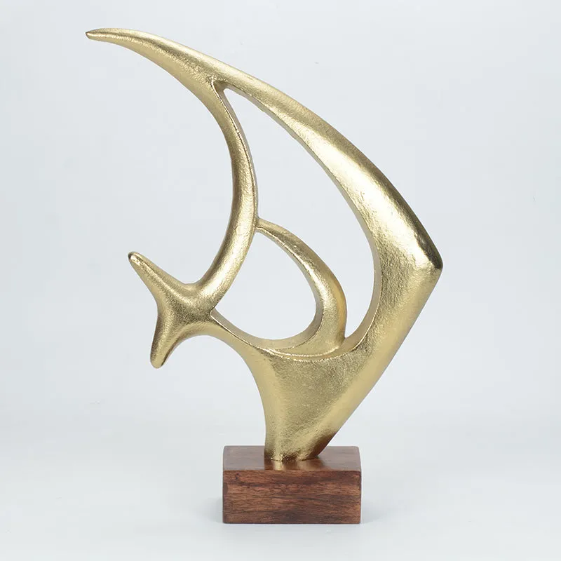 Auric Antlers Showpiece media 3