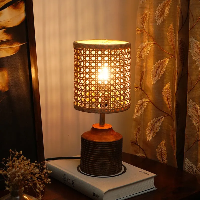 Wovique Cotton Table Lamp With Wooden Base - Beige media 1