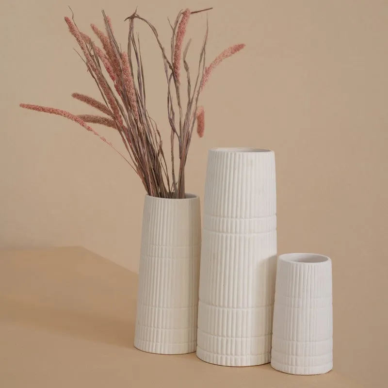 Minimal Trio Ceramic Vase - Set Of Three media 5