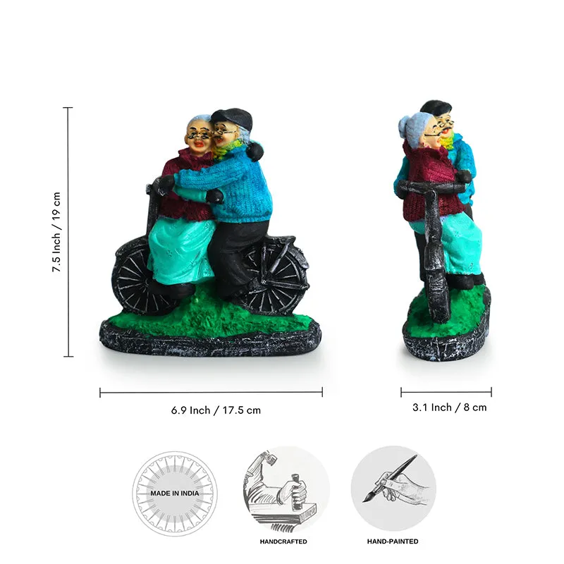 Lasting Love Resin Showpiece media 6