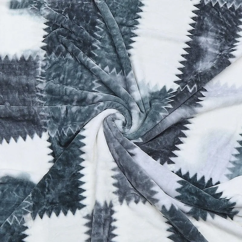 Monte Carlo Grey Mirage Blanket - 550 GSM media 7