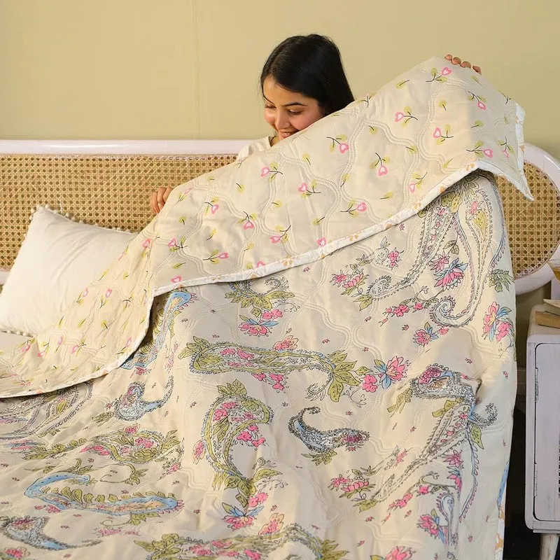 BlossomCalm Reversible Comforter - 220 GSM media 5