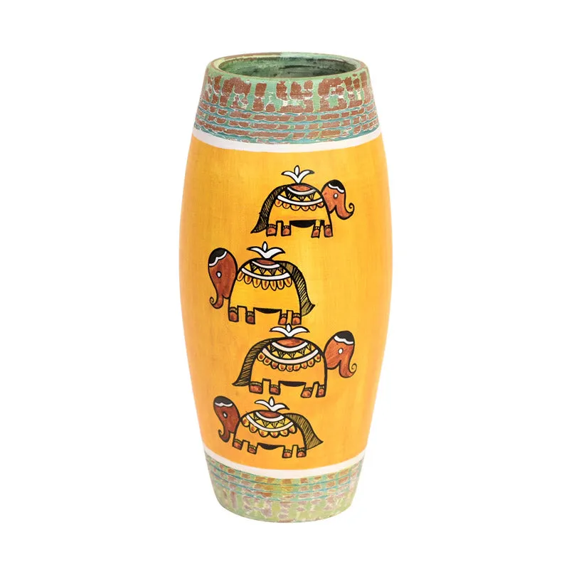 Shakti Terracotta Vase media 3