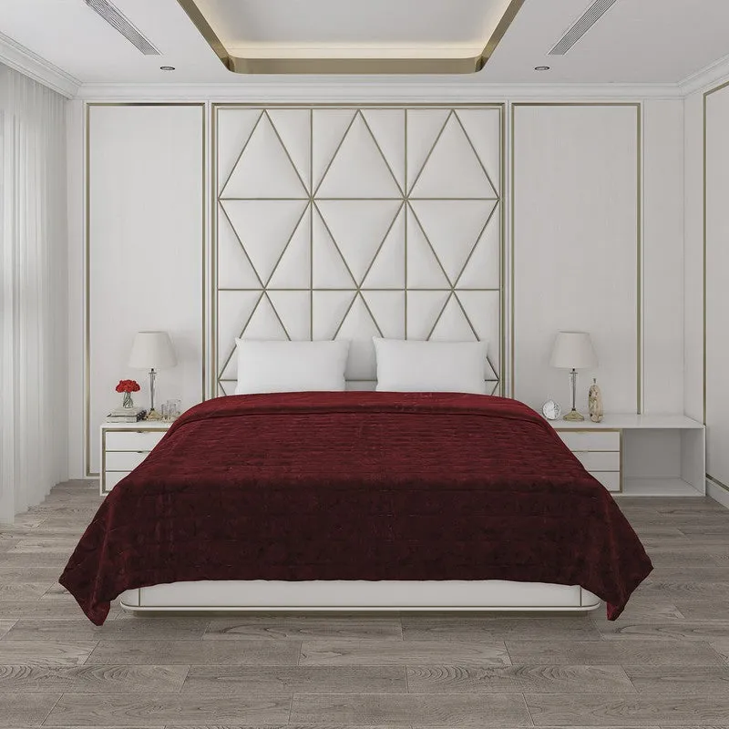 Monte Carlo Crimson Comfort Reveisible Blanket (Maroon)- 850 GSM media 4