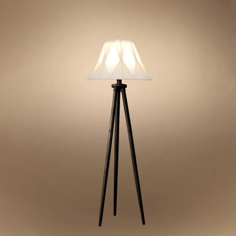 TriRadiant Luxe Floor Lamp media 4