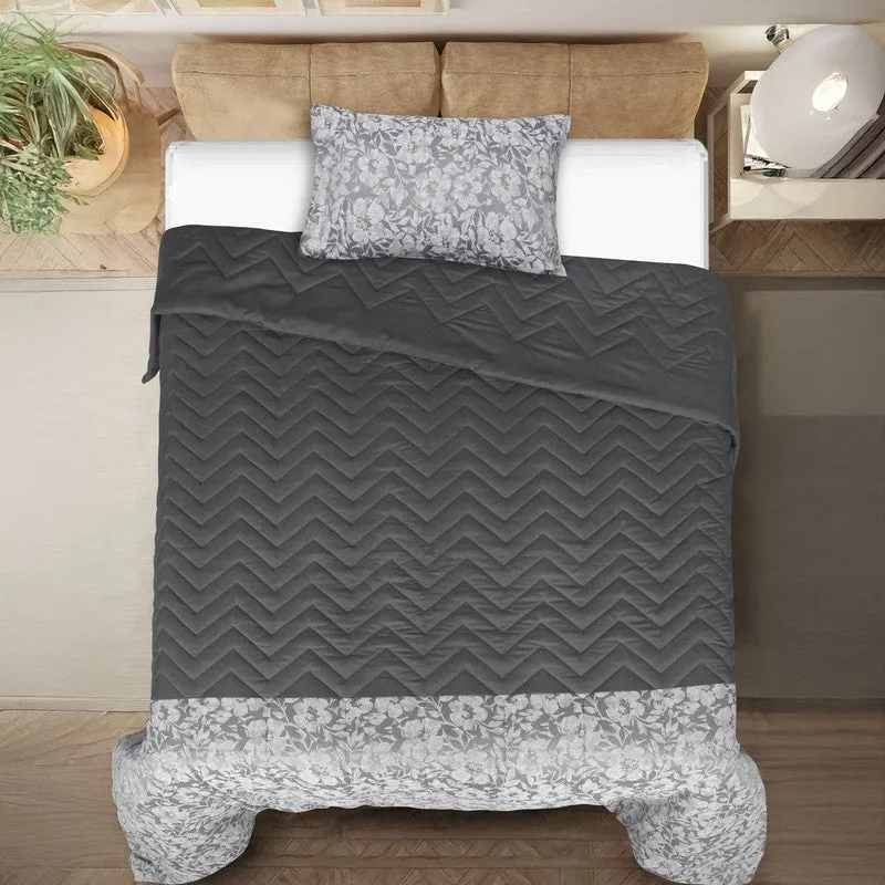 Grey Kanan Reversible Comforter media 3