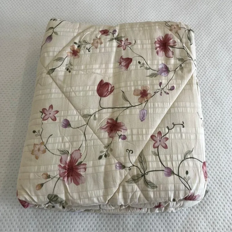 Petal Hug Cotton Comforters - 350 GSM media 6
