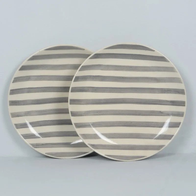 Ceramic Dinner Plates (Grey,White) - Four Piece Set media 5
