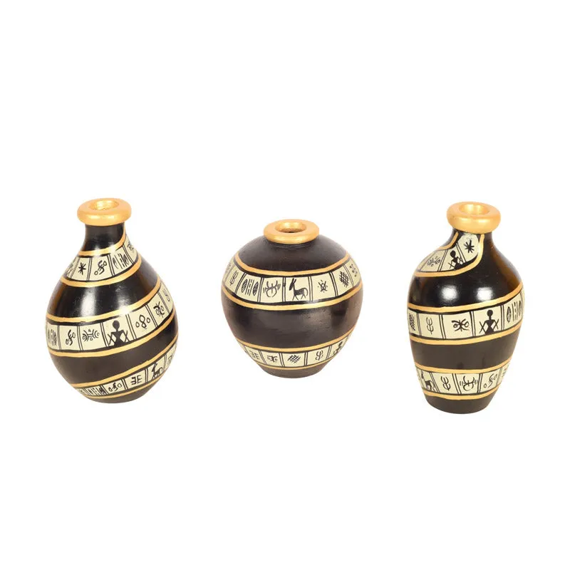 Kamna Terracotta Vase - Set of Three media 4