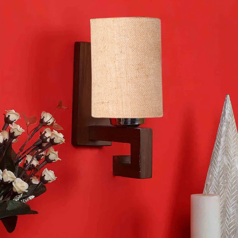 Pastel Cylindrical Wooden Wall Lamp media 3