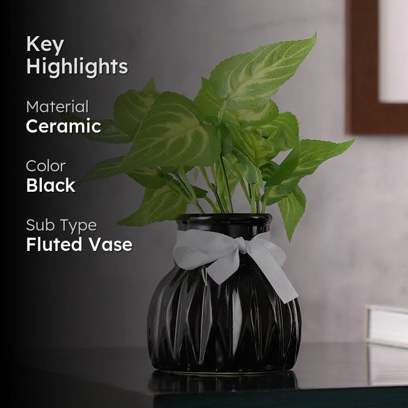 Faire Carve Ceramic Vase - Black media 2