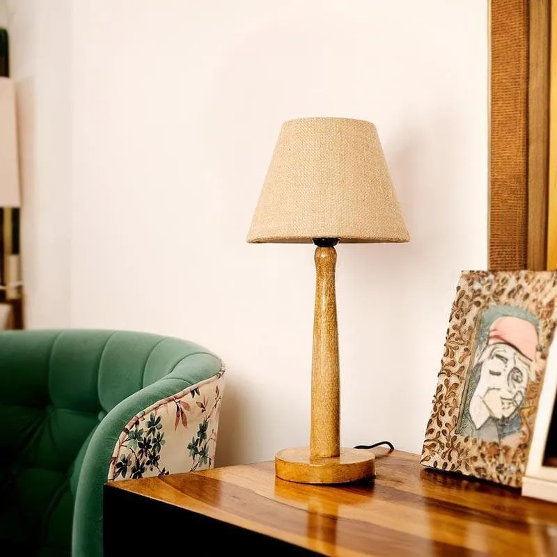Classic Chic Fabric Table Lamp With Wooden Stand - Beige media 3