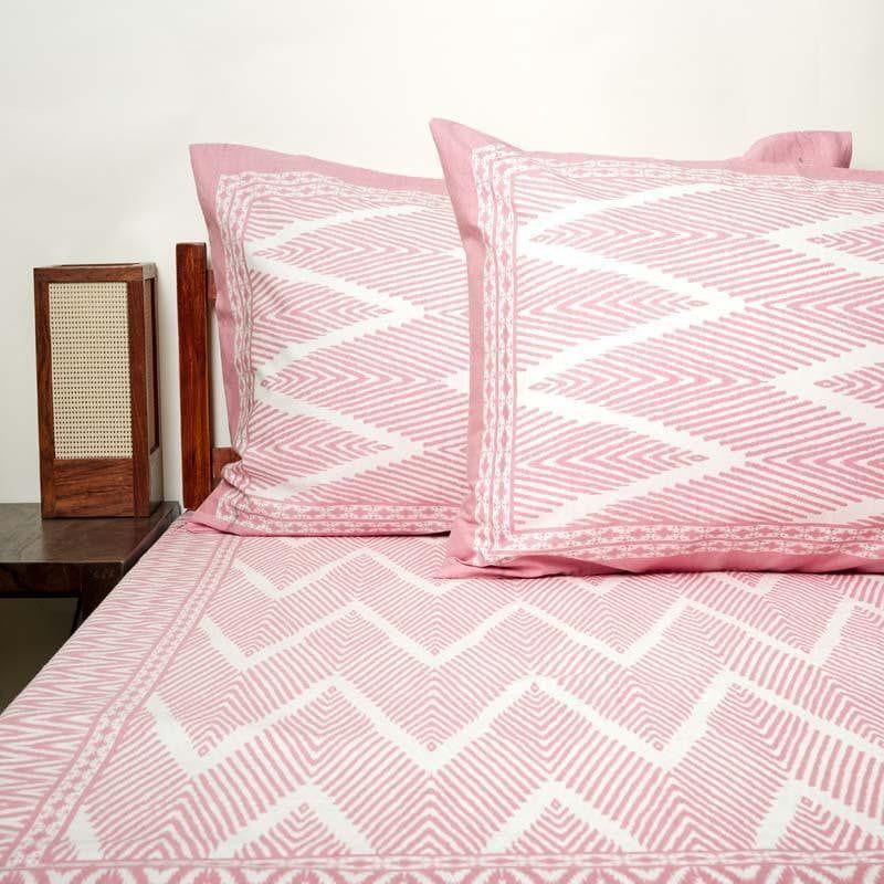 Jorie Geometric Printed Cotton Bedsheet (Pink) - 120 TC media 4