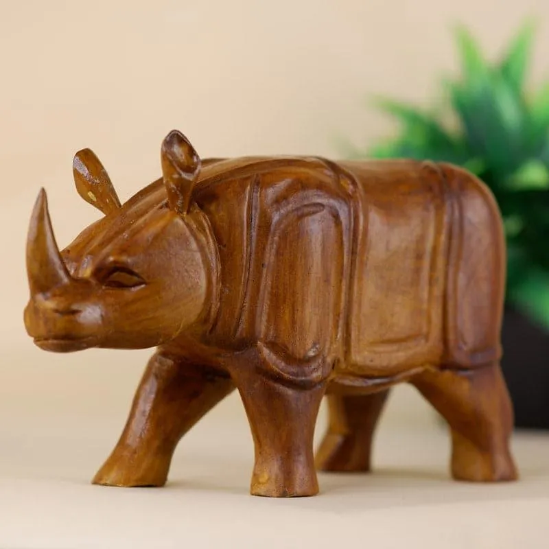 Rhino Rigid Showpiece media 1