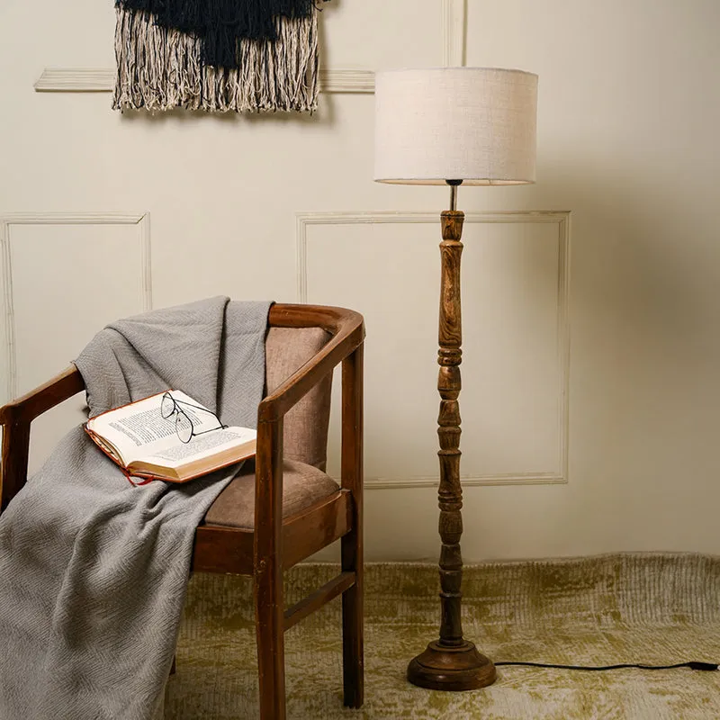 Etcho Floor Lamp - White media 3