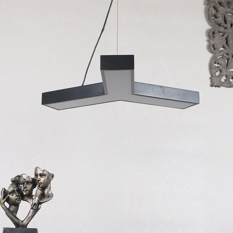 Tria Iron Ceiling Lamp media 3