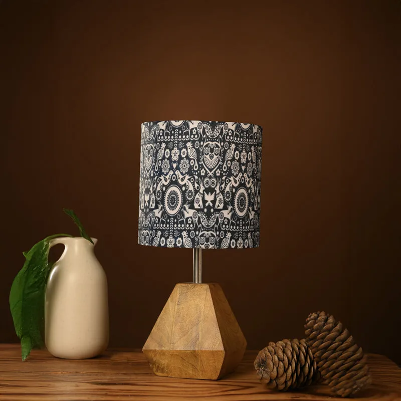 Ethnic Diamond Fabric Table Lamp - Black media 2