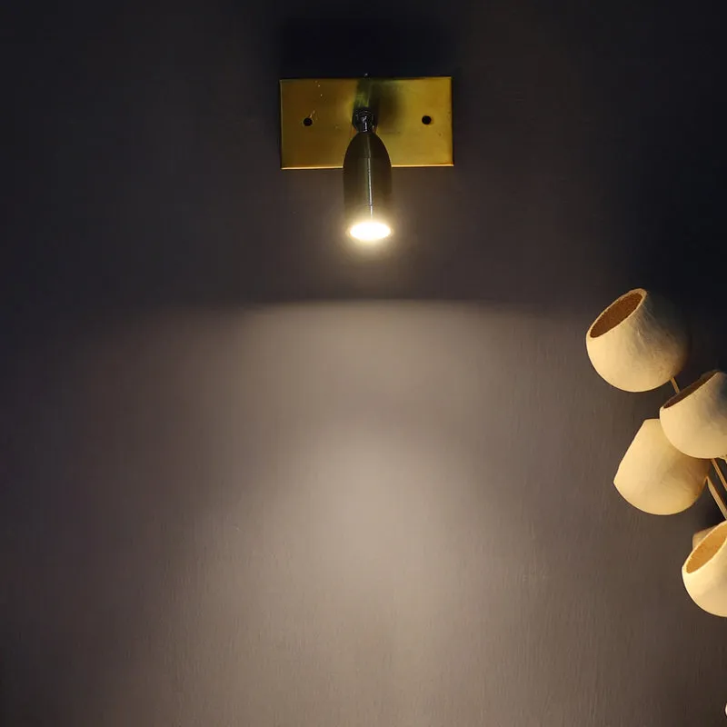 Noda Iron Wall Lamp media 3