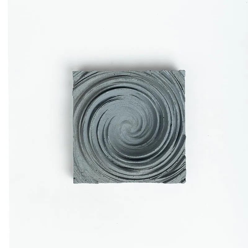 Cyclone Eye Ash Tray media 5
