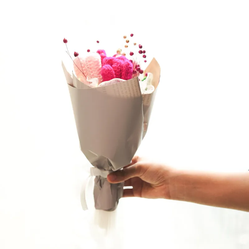 Knot & Petal II Crochet Flowers Bouquet media 5