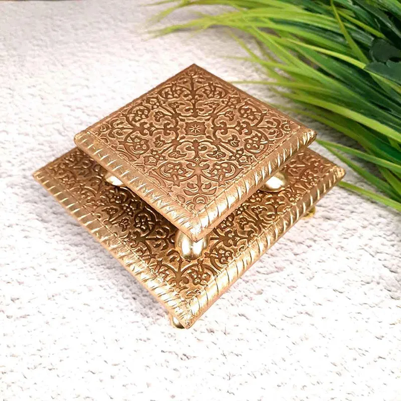 Praarthna Pooja Chowki - Set Of Two media 1
