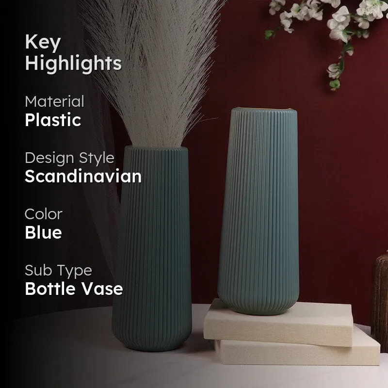 Verdant Line Vase - Set Of Two media 2