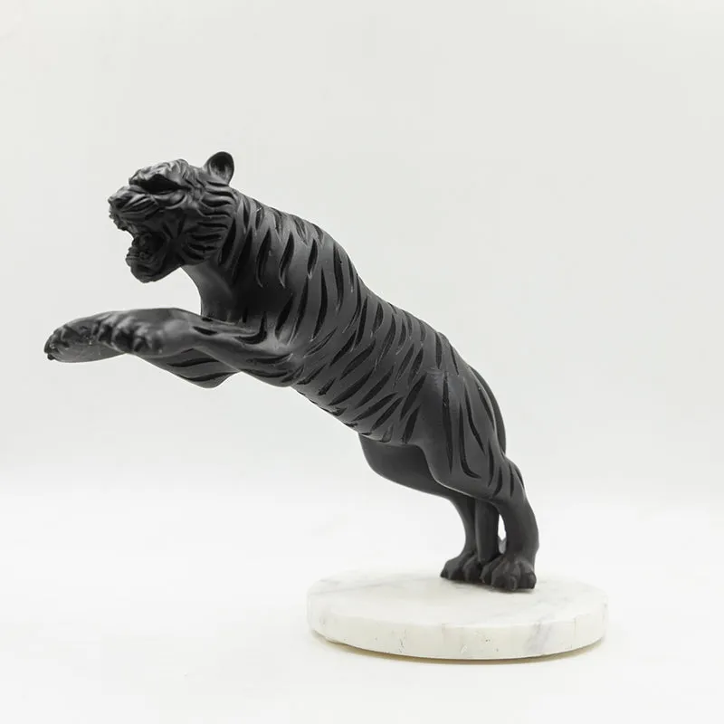 Leaping Tiger Showpiece media 5