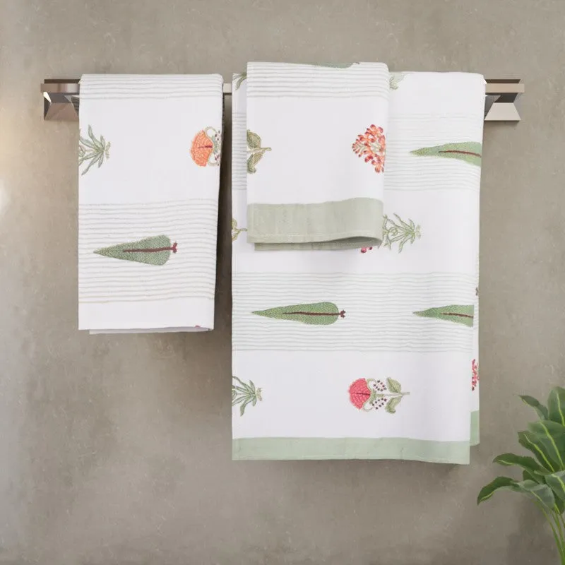 Jungle Fern Cotton Towels (Green) - Three Piece Set media 3
