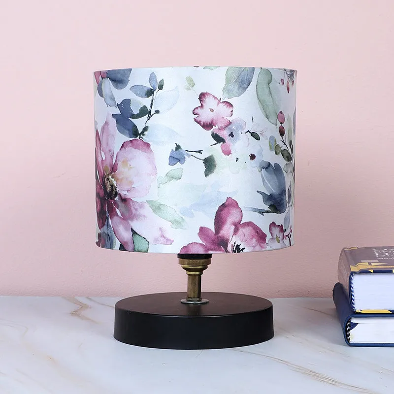 Lumikko Loop Printed Iron Table Lamp - Multicolor media 2