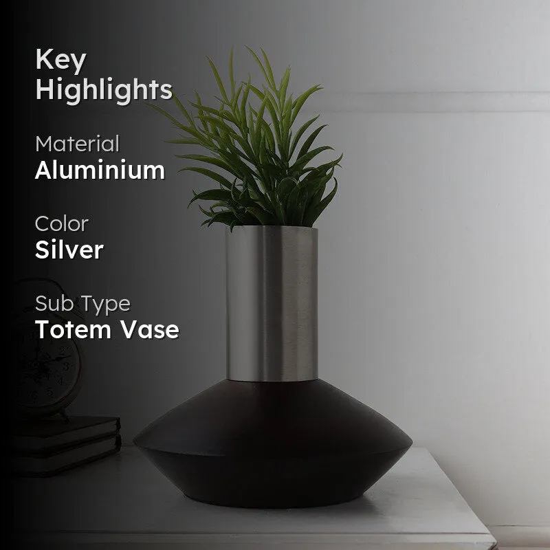 Giena Vase - Black & Silver media 2