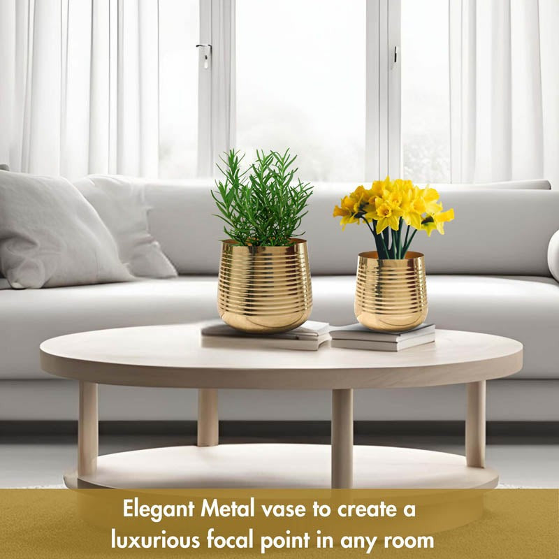 Auric Metal Gold Ribbed Planter - Set of 2 media 7