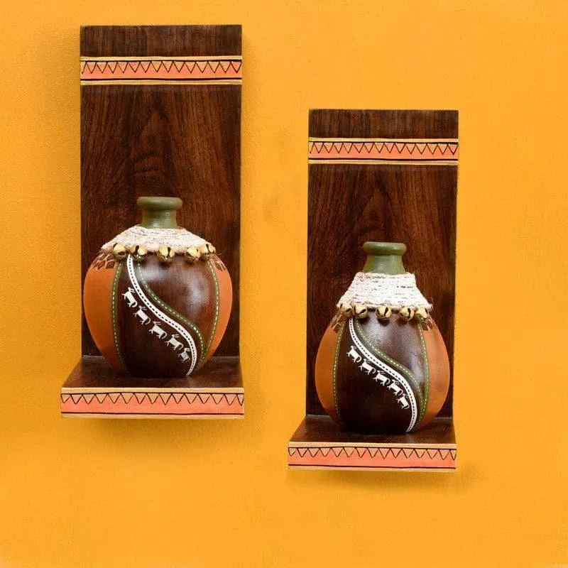 Coco Calm Wooden Wall Shelf With Earthen Vases - Set Of Four media 1