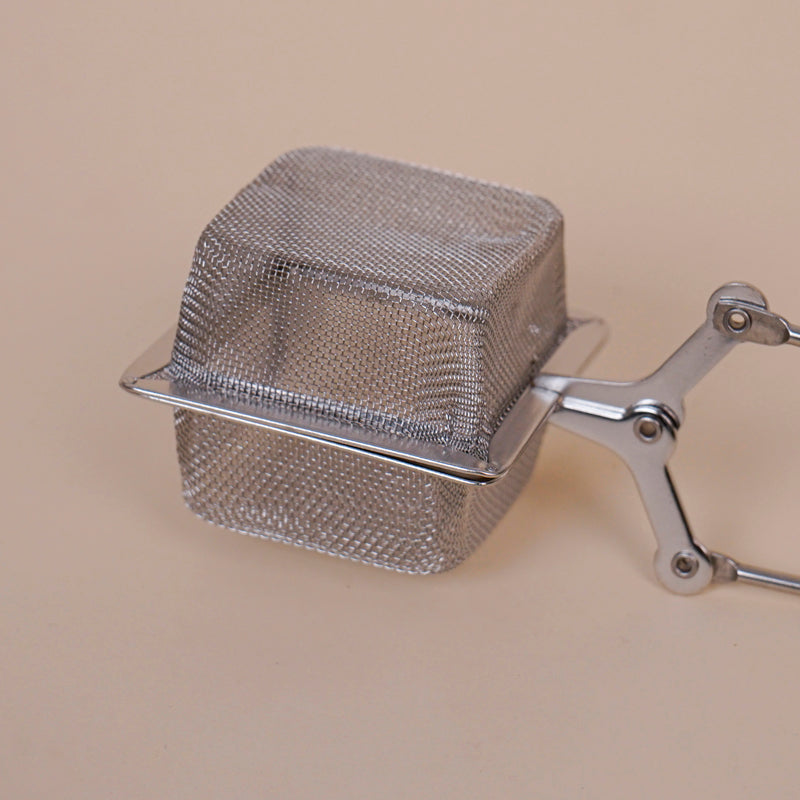Fynor Stainless Steel Tea Strainer media 6
