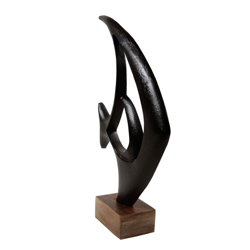 Black Fish Showpiece media 4