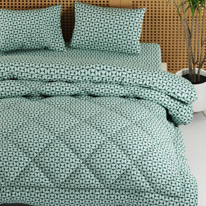 Anglescape Bedding Set - Four Piece Set media 3